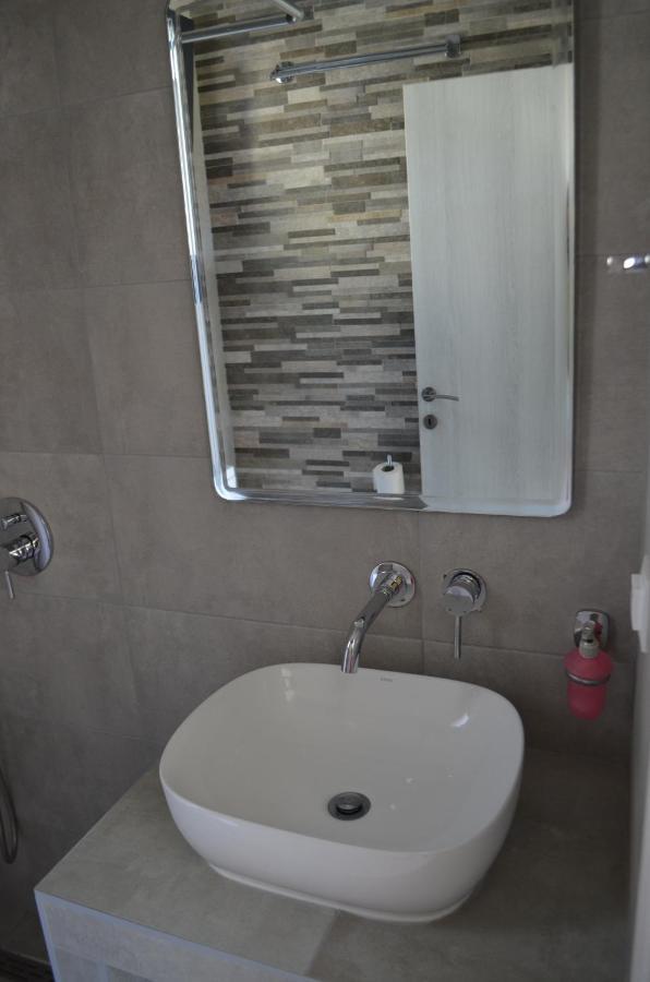 Erika Boutique Apartments 尼基季 外观 照片
